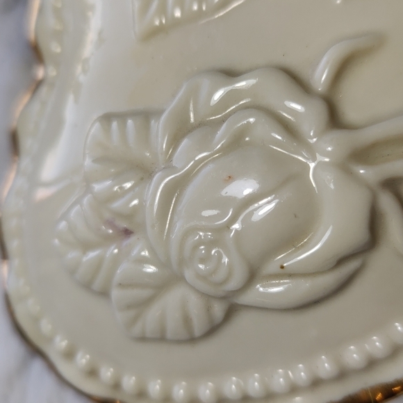 Heart Porcelain Ivory Rose Gold Rim Jewelry Box Trinket - Picture 11 of 14